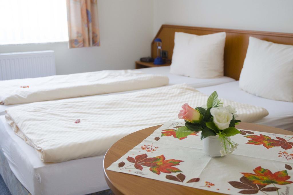 Hotel Zum Wikinger Neßmersiel Pokój zdjęcie